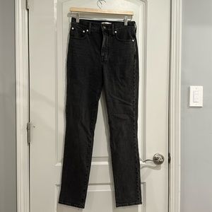 Women’s Madewell Denim Black Jeans Straight Leg Size 25 T